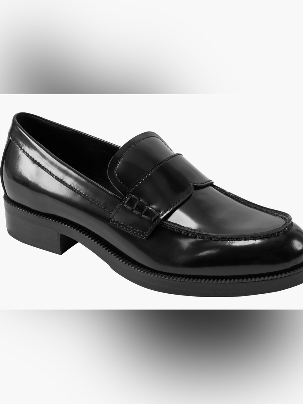Marc Fisher ‘Palista’ Loafer. Ladies size 8.